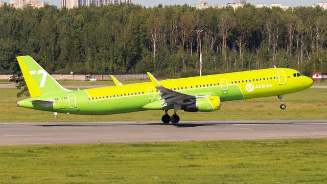 RA-73414:Airbus A321:S7 Airlines